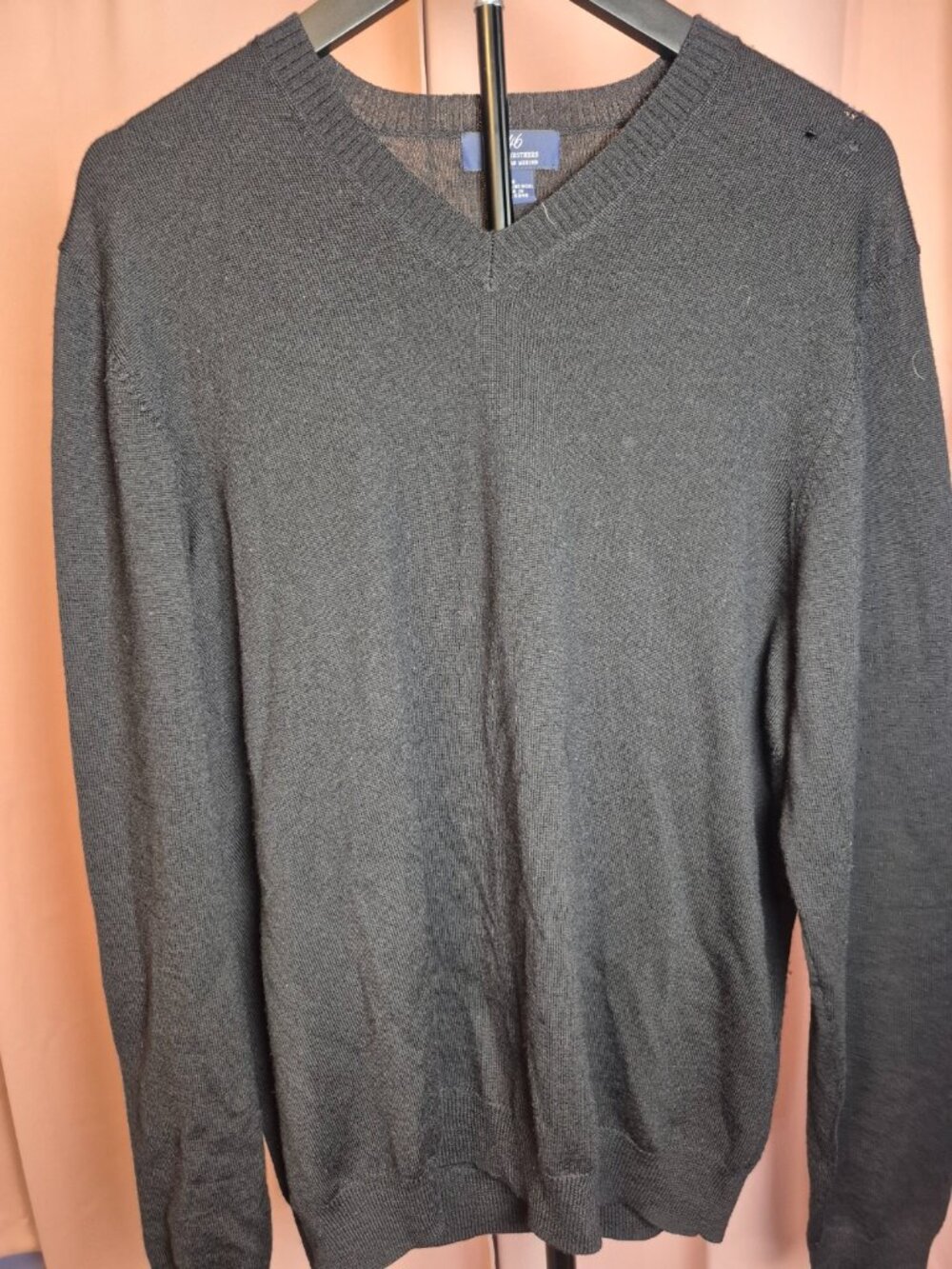 Brooks Brothers 346 Merino Wool V-Neck Sweater Men’s M Flawed